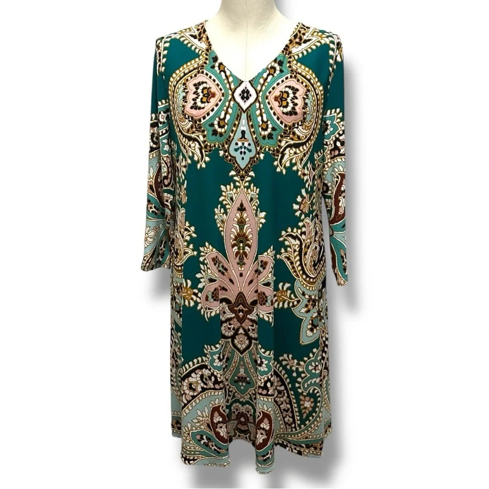135 Chico’s | NWOT Green Pink Paisley Shift Dress (Size 4/6) - Picture 3 of 11